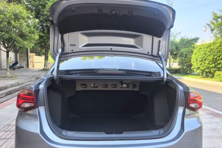 Used Chevrolet Cavalier 2021 325T Automatic Enjoyment Edition Trunk