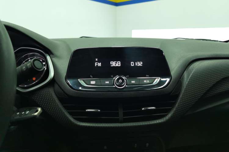 Used Chevrolet Cavalier 2021 325T Automatic Enjoyment Edition Audio And AC Panel
