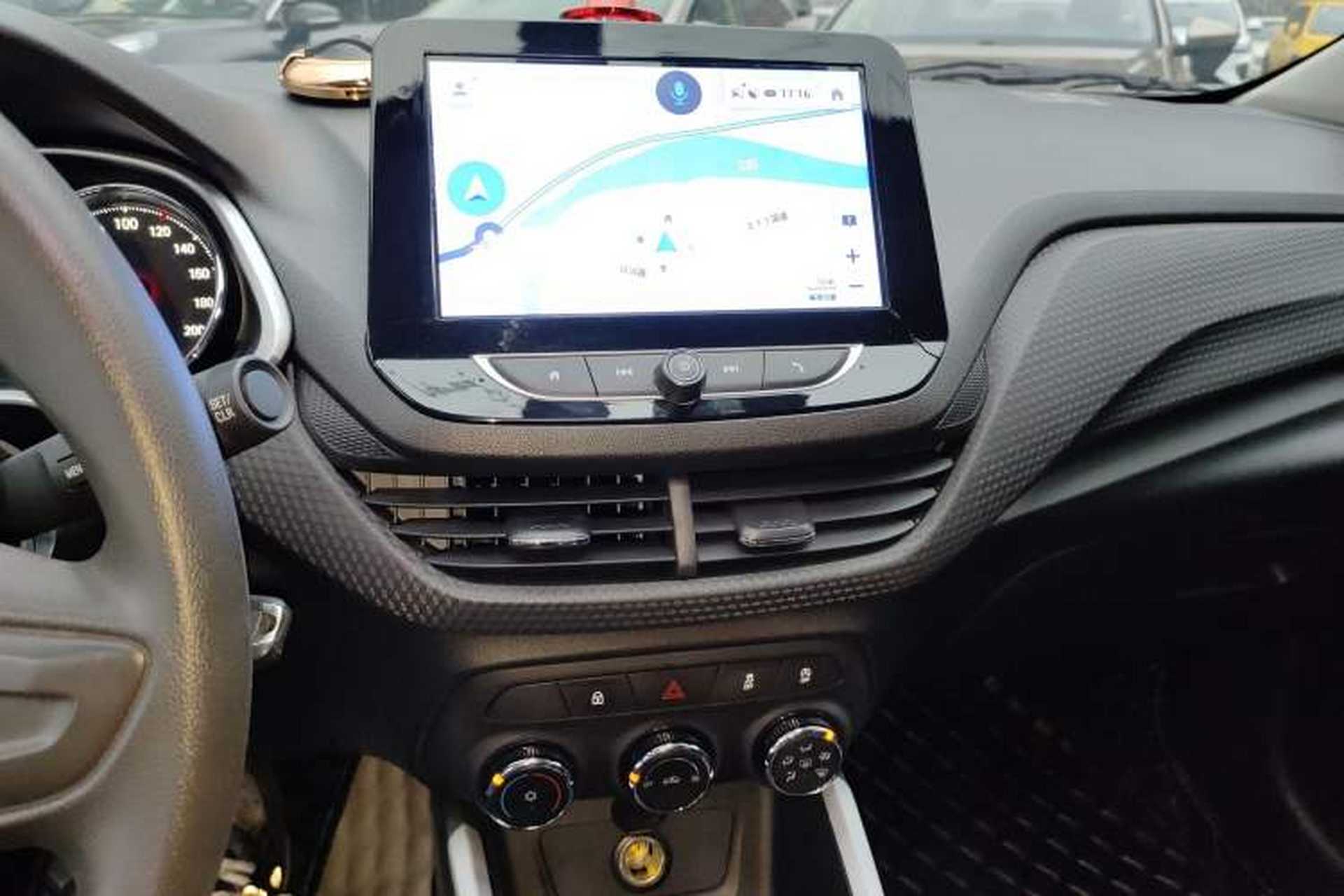 Used Chevrolet Cavalier 2021 325T Automatic Enjoyment Edition Audio And AC Panel