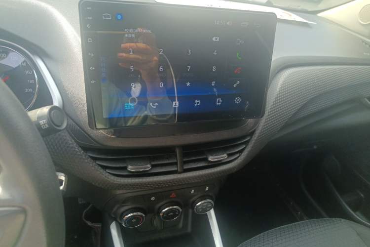 Used Chevrolet Cavalier 2021 325T Automatic Enjoyment Edition Audio And AC Panel