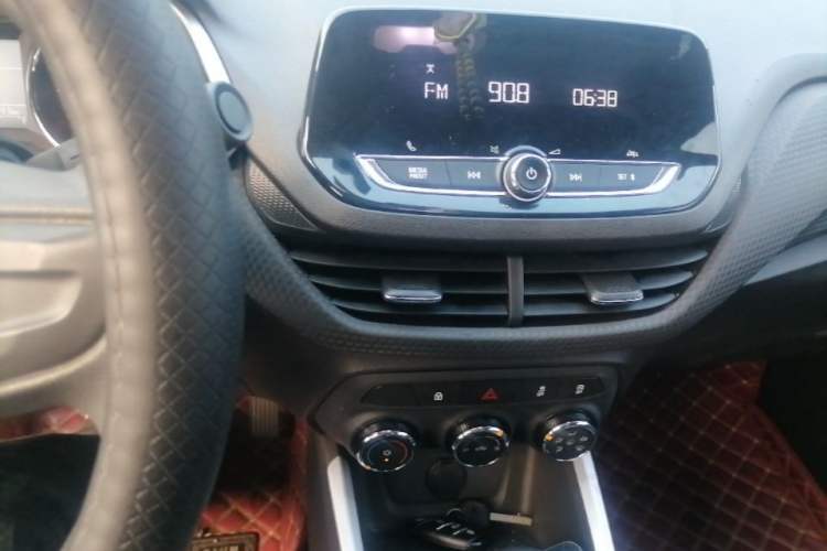 Used Chevrolet Cavalier 2021 Redline 325T Automatic Xinshang Edition Audio And AC Panel