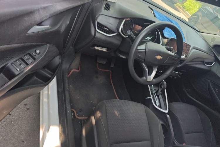 Used Chevrolet Cavalier 2021 325T Automatic Enjoyment Edition Driver Seat