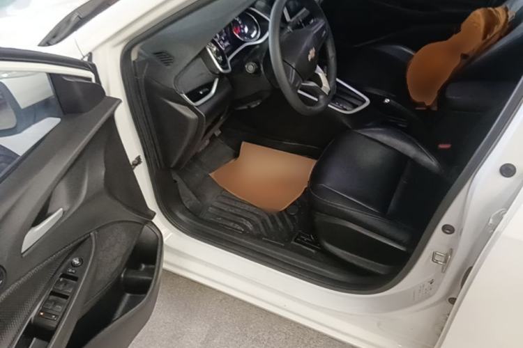 Used Chevrolet Cavalier 2021 325T Automatic Enjoyment Edition Driver Seat