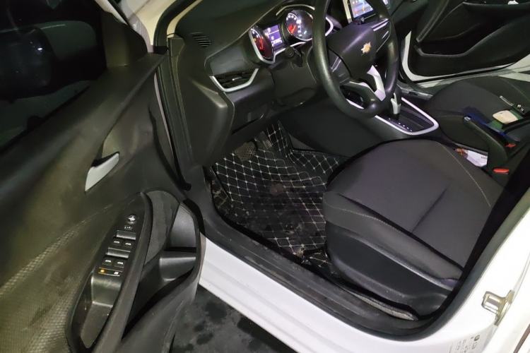 Used Chevrolet Cavalier 2021 325T Automatic Enjoyment Edition Driver Seat