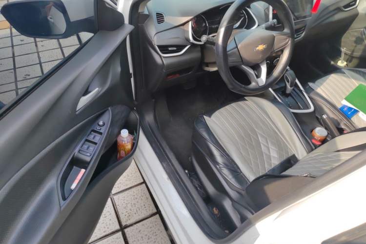 Used Chevrolet Cavalier 2021 325T Automatic Enjoyment Edition Driver Seat