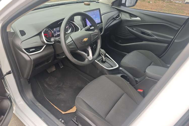 Used Chevrolet Cavalier 2021 325T Automatic Enjoyment Edition Driver Seat