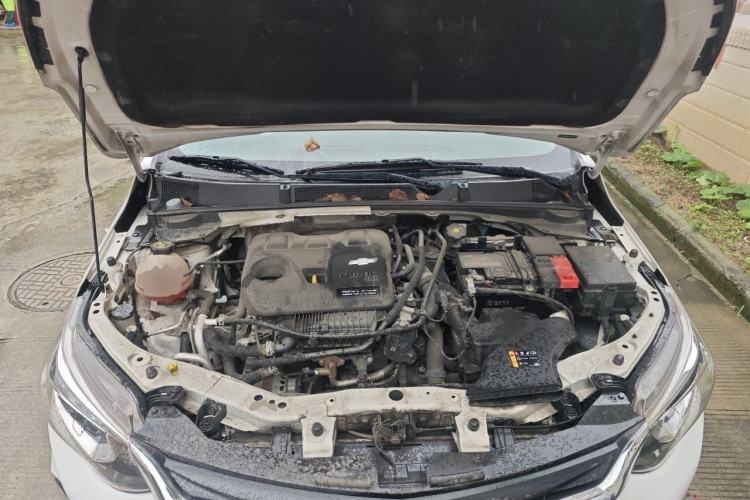 Used Chevrolet Cavalier 2021 325T Automatic Enjoyment Edition Engine Bay