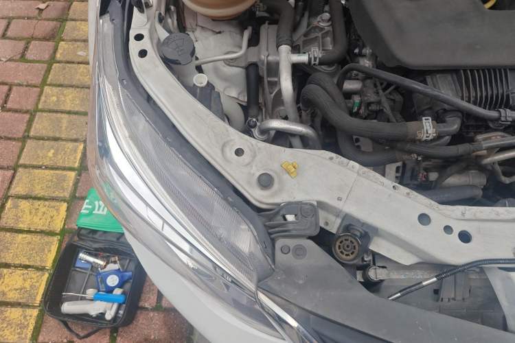 Used Chevrolet Cavalier 2021 325T Automatic Enjoyment Edition Engine Bay Right