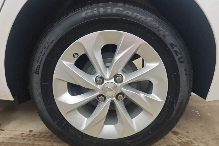 Used Chevrolet Cavalier 2021 325T Automatic Enjoyment Edition Exterior 3