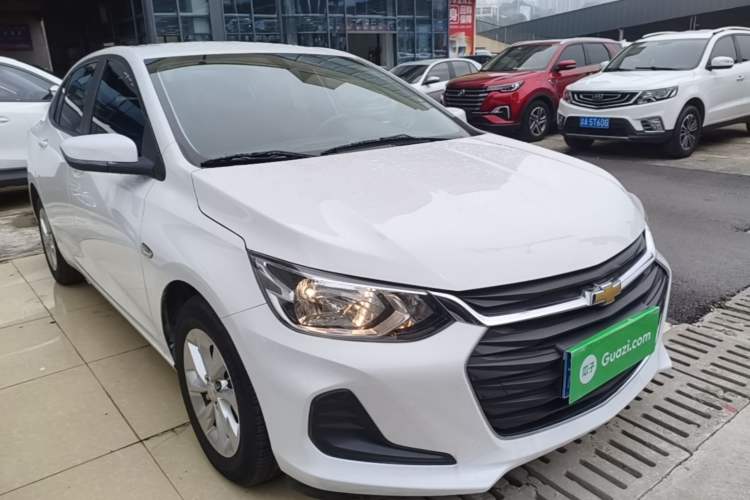 Used Chevrolet Cavalier 2021 325T Automatic Enjoyment Edition Front Right 45 Deg