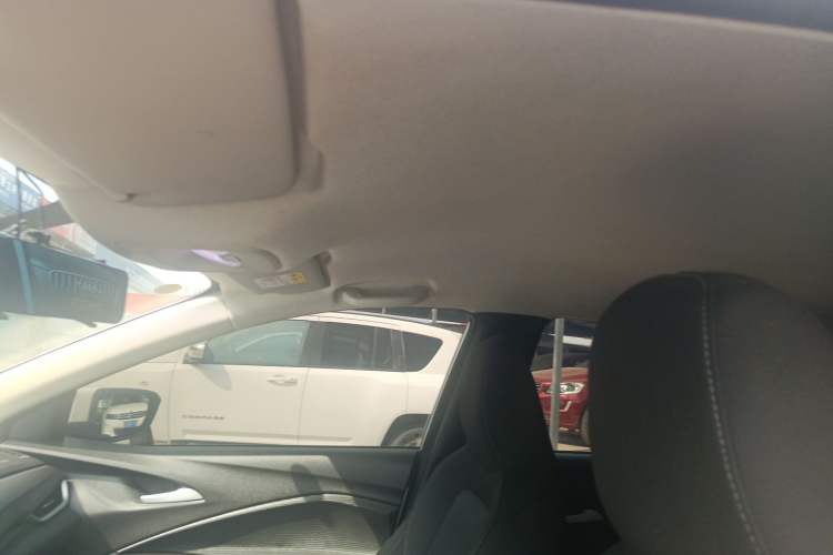 Used Chevrolet Cavalier 2021 325T Automatic Enjoyment Edition Headliner
