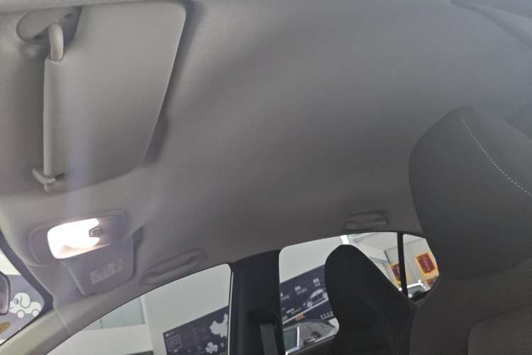 Used Chevrolet Cavalier 2021 325T Automatic Enjoyment Edition Headliner