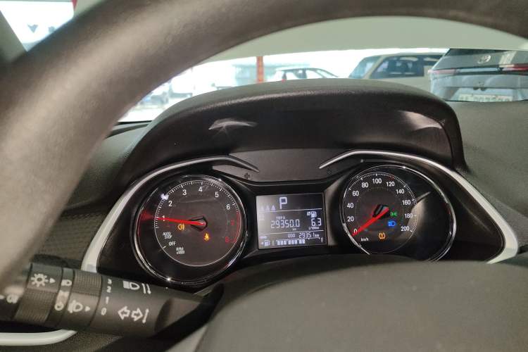 Used Chevrolet Cavalier 2021 325T Automatic Enjoyment Edition Instrument Cluster