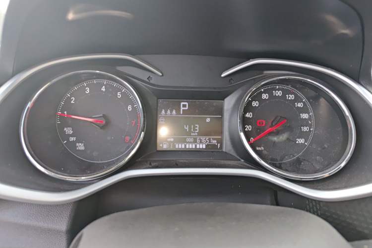 Used Chevrolet Cavalier 2021 325T Automatic Enjoyment Edition Instrument Cluster