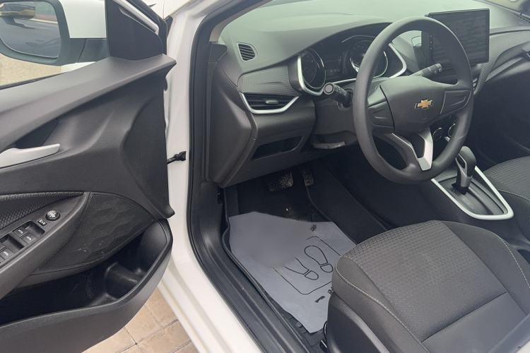 Used Chevrolet Cavalier 2021 325T Automatic Enjoyment Edition Interior 2