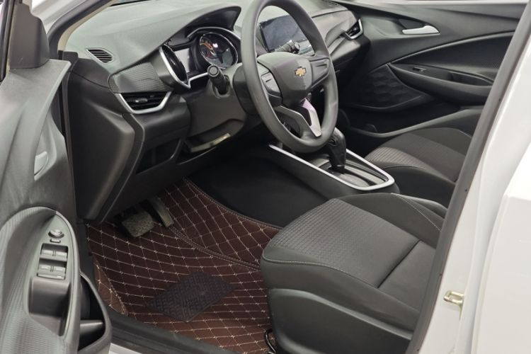 Used Chevrolet Cavalier 2021 325T Automatic Enjoyment Edition Interior 2