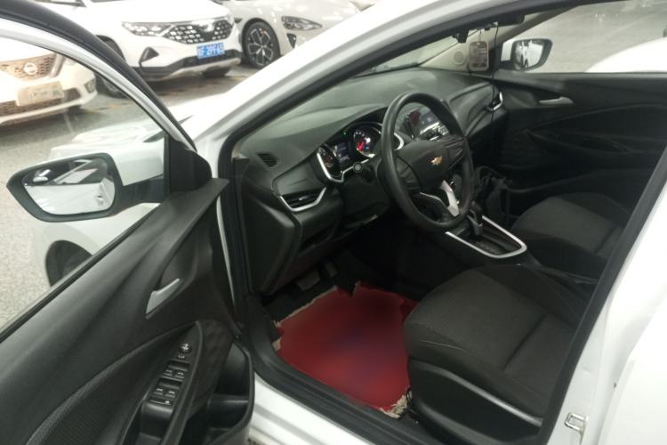 Used Chevrolet Cavalier 2021 325T Automatic Enjoyment Edition Interior 3