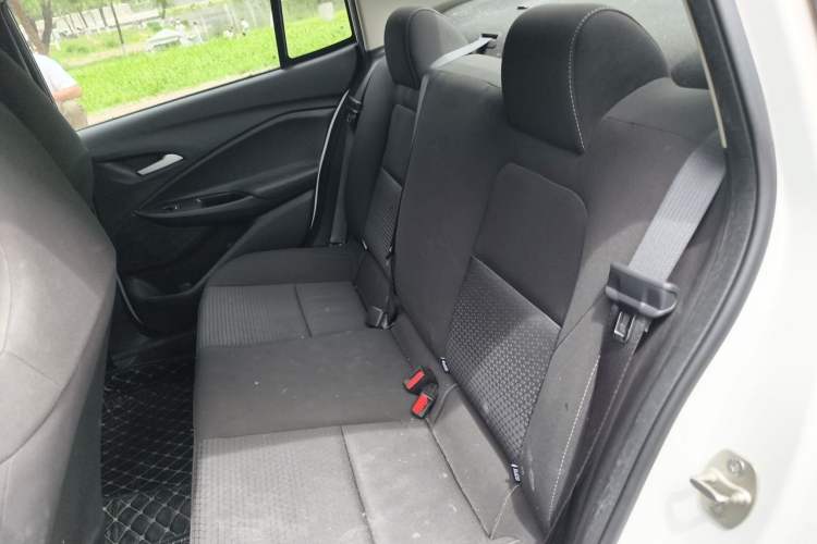 Used Chevrolet Cavalier 2021 325T Automatic Enjoyment Edition Interior 4