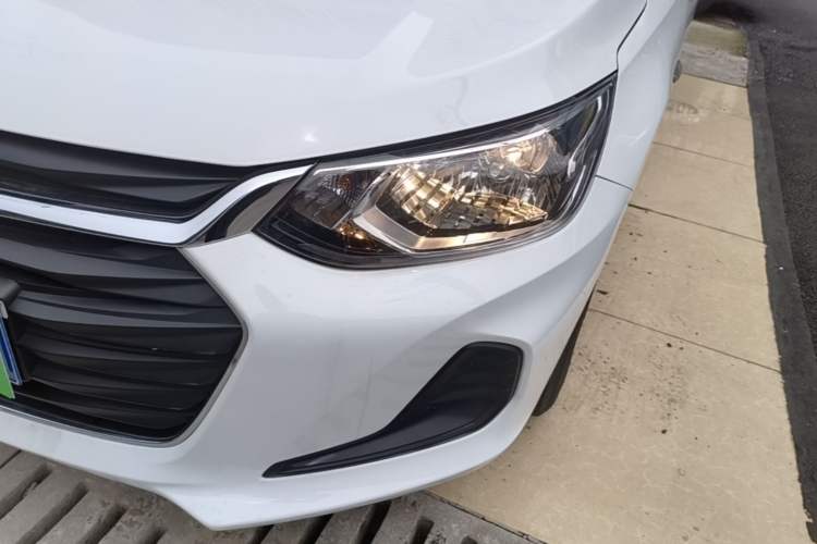 Used Chevrolet Cavalier 2021 325T Automatic Enjoyment Edition Left Front Headlight