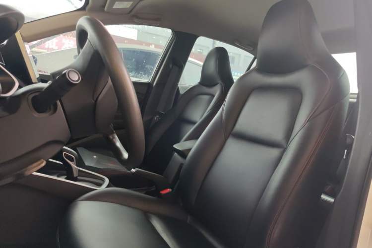 Used Chevrolet Cavalier 2021 325T Automatic Enjoyment Edition Left Front Seat