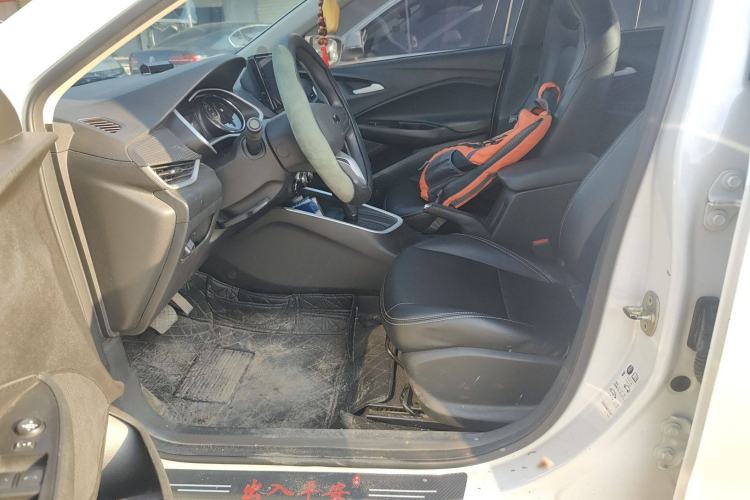 Used Chevrolet Cavalier 2021 325T Automatic Enjoyment Edition Left Front Seat