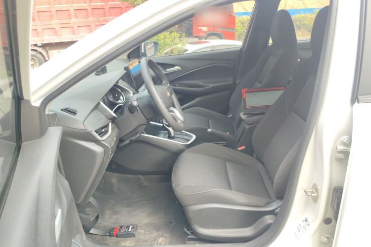 Used Chevrolet Cavalier 2021 325T Automatic Enjoyment Edition Left Front Seat