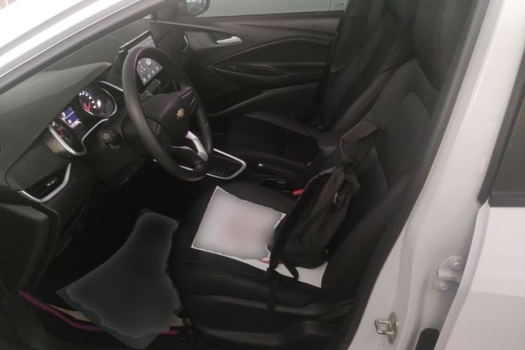 Used Chevrolet Cavalier 2021 325T Automatic Enjoyment Edition Left Front Seat