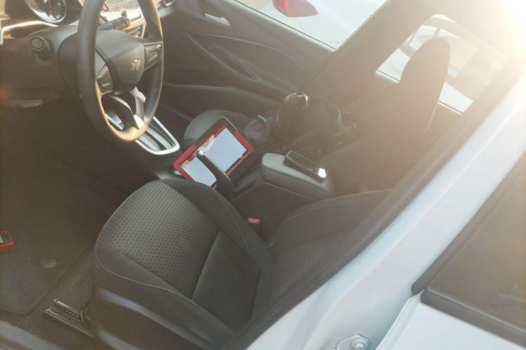 Used Chevrolet Cavalier 2021 325T Automatic Enjoyment Edition Left Front Seat