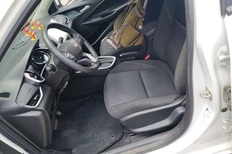 Used Chevrolet Cavalier 2021 325T Automatic Enjoyment Edition Left Front Seat