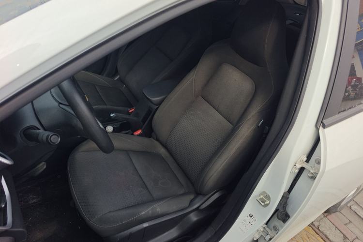 Used Chevrolet Cavalier 2021 325T Automatic Enjoyment Edition Left Front Seat