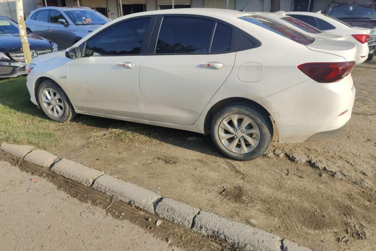 Used Chevrolet Cavalier 2021 325T Automatic Enjoyment Edition Left Side