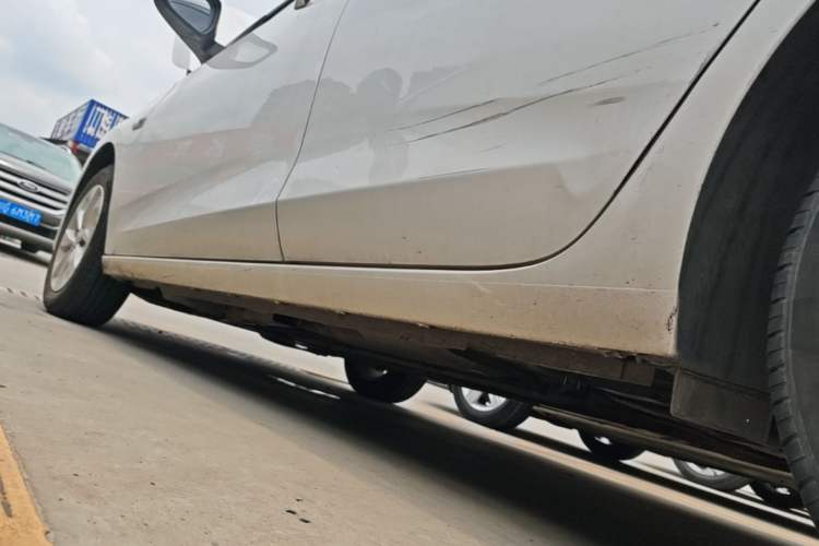 Used Chevrolet Cavalier 2021 325T Automatic Enjoyment Edition Left Side Sill