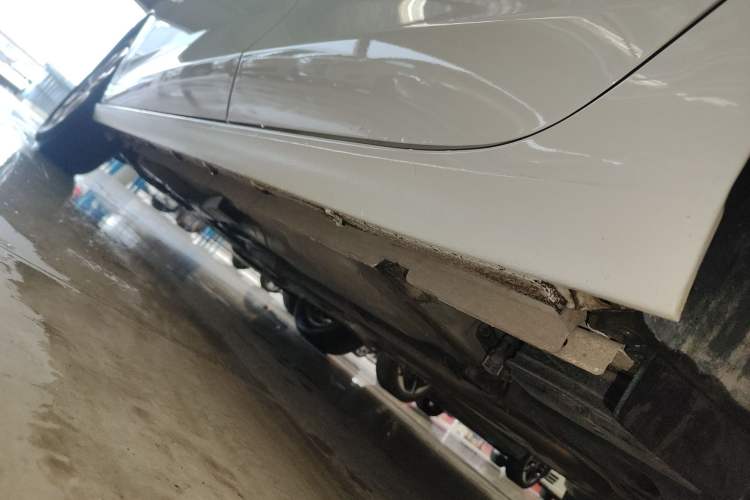 Used Chevrolet Cavalier 2021 325T Automatic Enjoyment Edition Left Side Sill