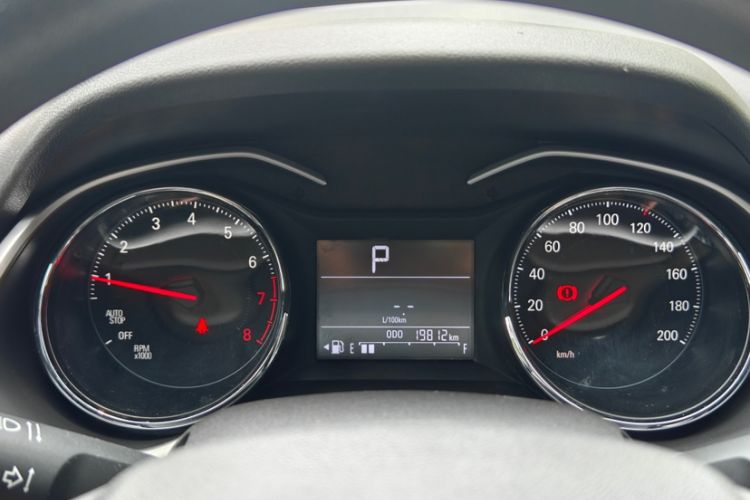 Used Chevrolet Cavalier 2021 325T Automatic Enjoyment Edition Odometer Close Up