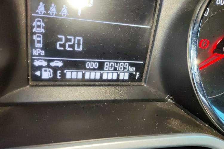 Used Chevrolet Cavalier 2021 325T Automatic Enjoyment Edition Odometer Close Up