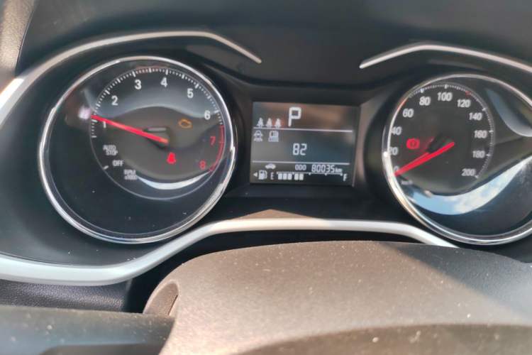 Used Chevrolet Cavalier 2021 325T Automatic Enjoyment Edition Odometer Close Up