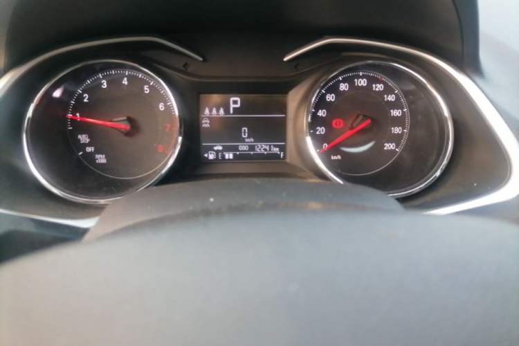 Used Chevrolet Cavalier 2021 Redline 325T Automatic Xinshang Edition Odometer Close Up