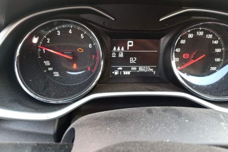Used Chevrolet Cavalier 2021 325T Automatic Enjoyment Edition Odometer Close Up