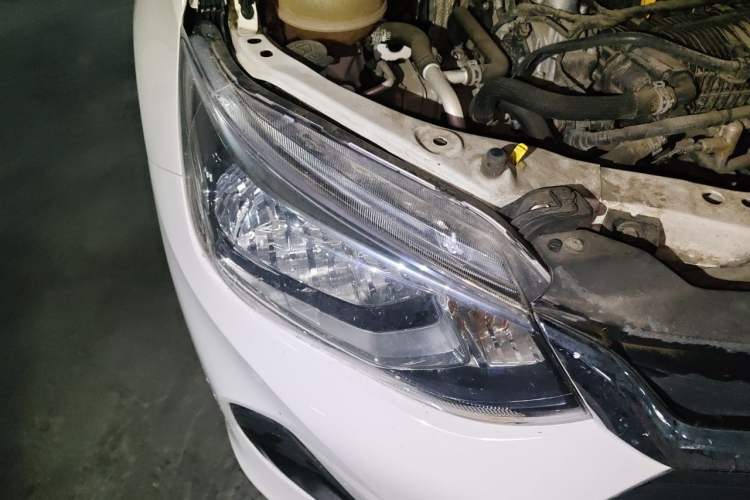 Used Chevrolet Cavalier 2021 325T Automatic Enjoyment Edition Right Front Headlight
