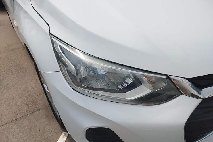 Used Chevrolet Cavalier 2021 325T Automatic Enjoyment Edition Right Front Headlight