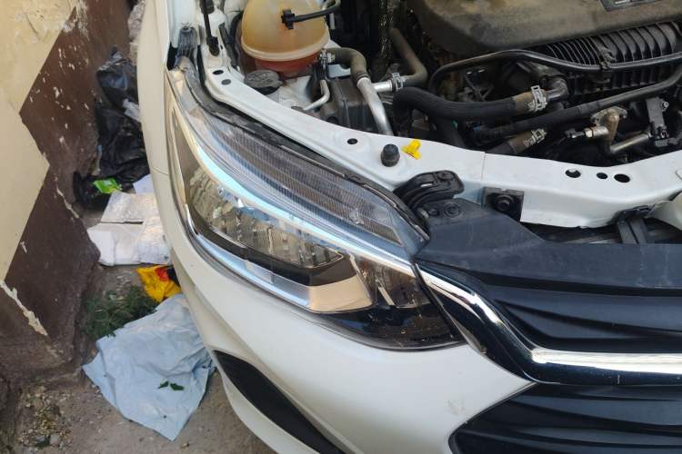Used Chevrolet Cavalier 2021 325T Automatic Enjoyment Edition Right Front Headlight