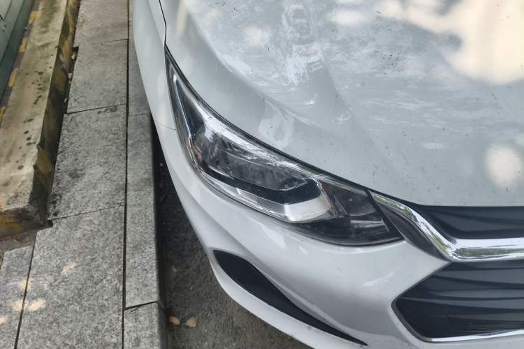 Used Chevrolet Cavalier 2021 325T Automatic Enjoyment Edition Right Front Headlight
