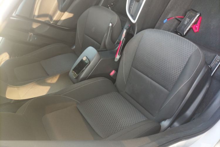 Used Chevrolet Cavalier 2021 325T Automatic Enjoyment Edition Right Front Seat