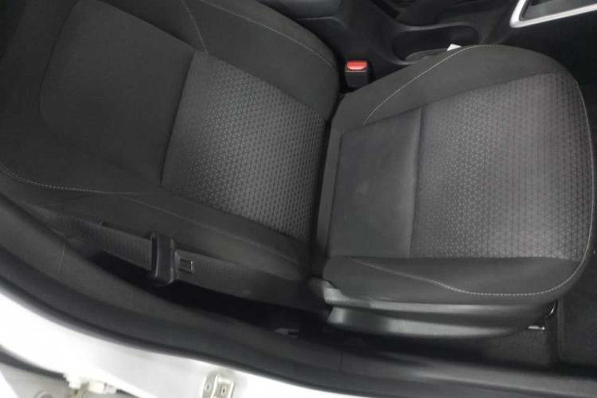 Used Chevrolet Cavalier 2021 325T Automatic Enjoyment Edition Right Front Seat
