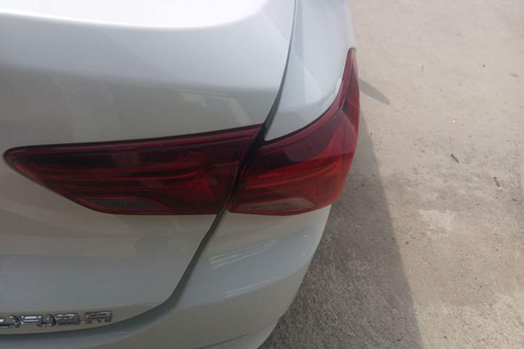 Used Chevrolet Cavalier 2021 325T Automatic Enjoyment Edition Right Rear Taillight