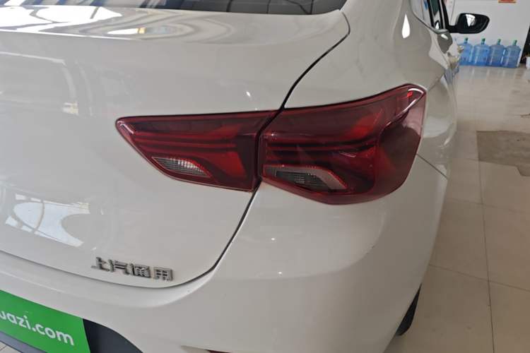 Used Chevrolet Cavalier 2021 325T Automatic Enjoyment Edition Right Rear Taillight