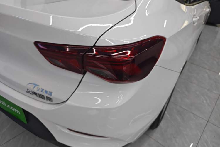 Used Chevrolet Cavalier 2021 325T Automatic Enjoyment Edition Right Rear Taillight