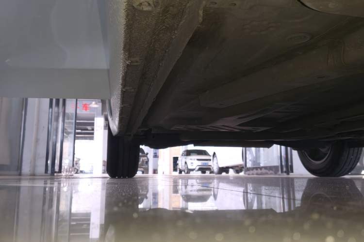 Used Chevrolet Cavalier 2021 325T Automatic Enjoyment Edition Right Side Sill