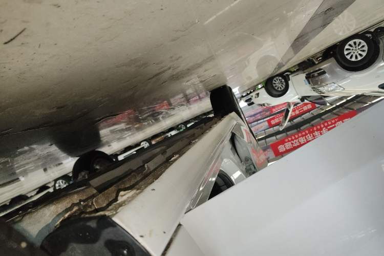 Used Chevrolet Cavalier 2021 325T Automatic Enjoyment Edition Right Side Sill