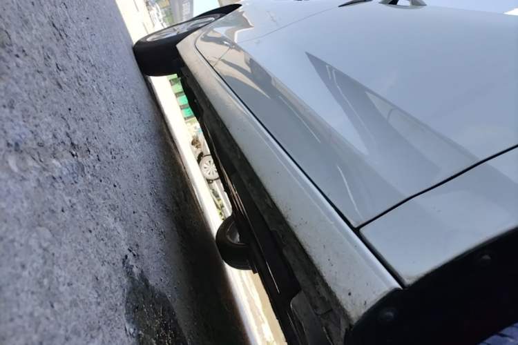 Used Chevrolet Cavalier 2021 325T Automatic Enjoyment Edition Right Side Sill